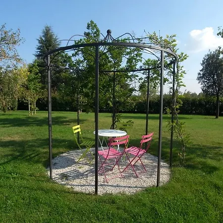 Casina La Graziosa بيت للعطل *